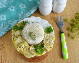 Кабачки, тушенные в сметане