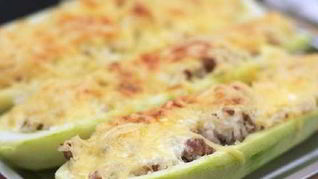Кабачки, запеченные с грибами