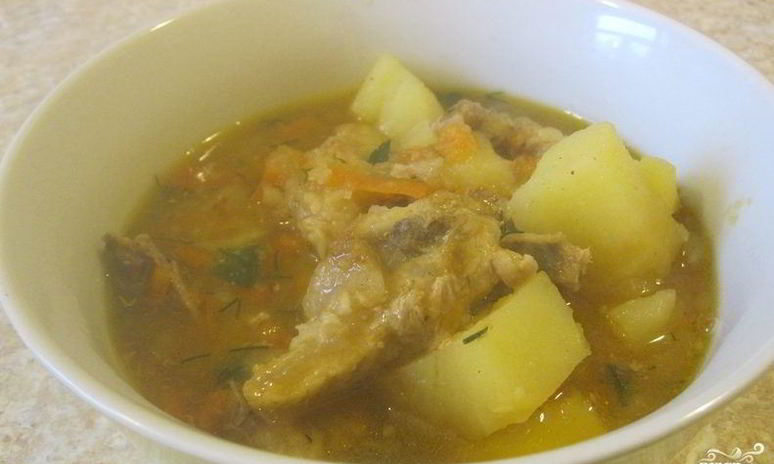 Рецепт картошки со свининой, тушенная в кастрюле