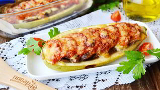 Лодочки из кабачков с грибами в духовке