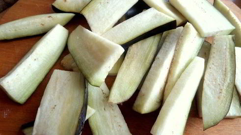 острые баклажаны с имбирем