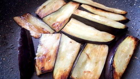 острые баклажаны с имбирем