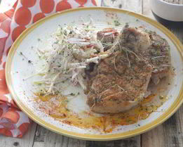 Ремулад из яблок и редиса к мясу на гриле