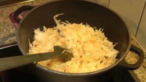 тушеная капуста по-немецки