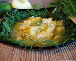 Тушеная капуста с кабачками в мультиварке