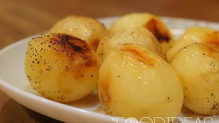 Запеченная картошка в мультиварке