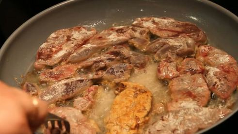 говяжья печень жареная с луком