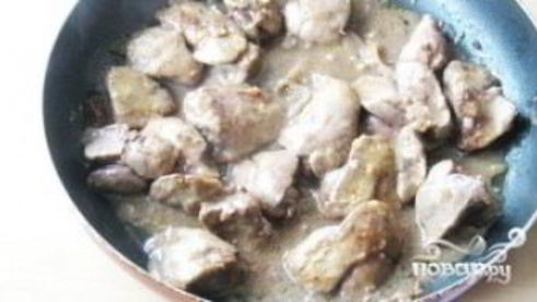 куриная печень по-французски