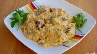 Куриная печень под соусом