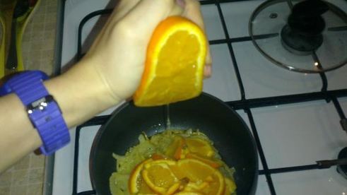 куриная печень с апельсинами