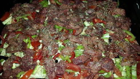 куриная печень, запеченная с овощами