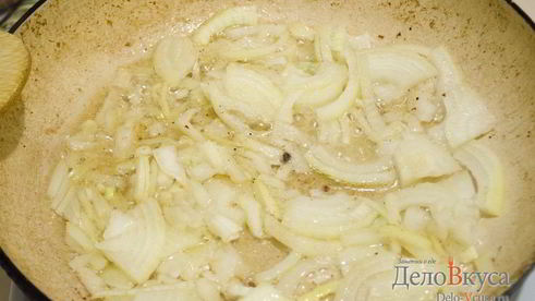 куриная печень жареная с луком