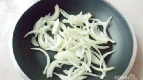 печень говяжья с луком