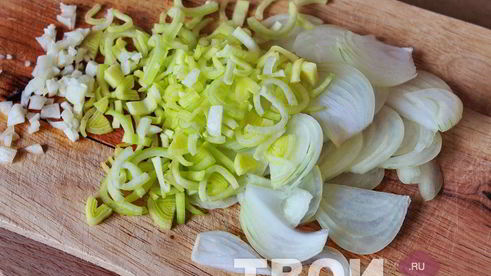 печень говяжья в сметане