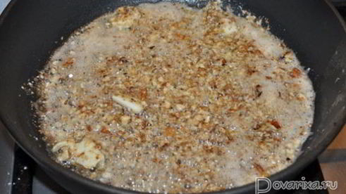 печень индейки в орехово-чесночном соусе