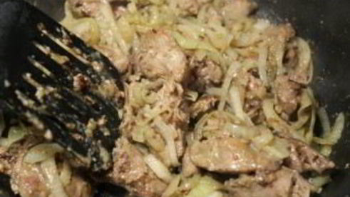 печень на сковороде