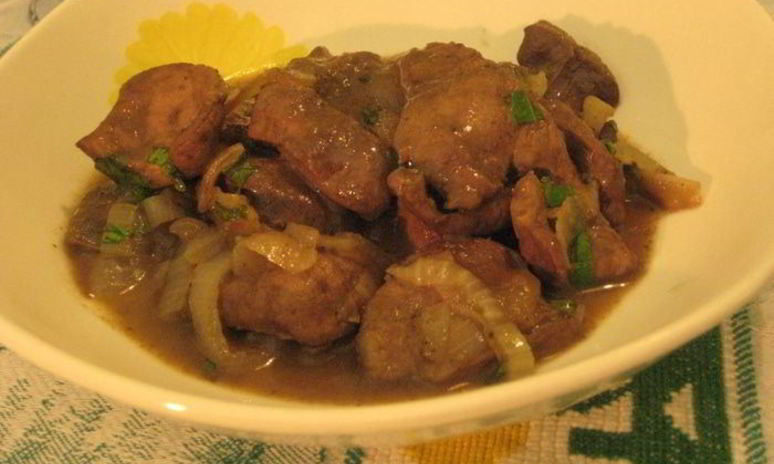 Рецепт печени теленка с луком в кисло-сладком соусе