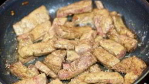 печенка с подливкой