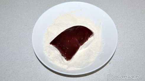 жареная печень, маринованная в соевом соусе