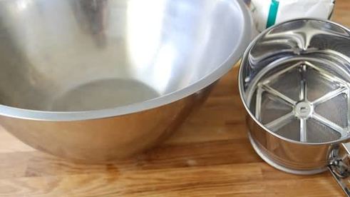 пельмени с фаршем и соком ягод