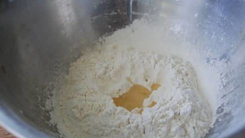 пельмени с фаршем и соком ягод