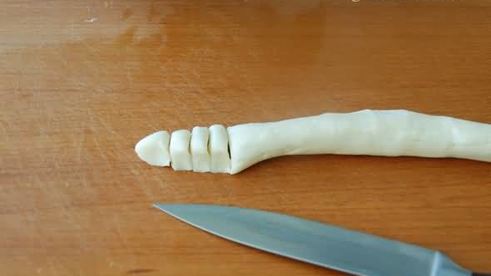 пельмени с фаршем и соком ягод