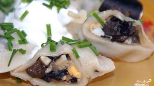 Пельмени с грибами