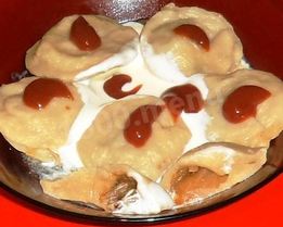 Пельмени с квашеной капустой и луком