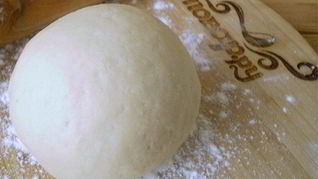 Тесто для пельменей на кипятке