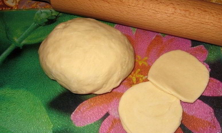 Рецепт теста для пельменей на сметане