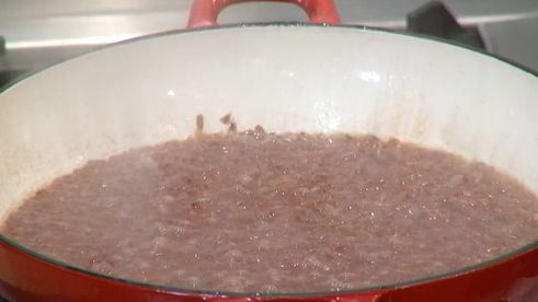 паэлья из красного риса