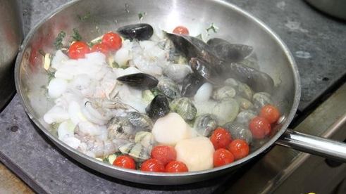 паэлья с морепродуктами