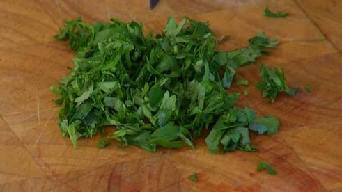 пилав с курицей, изюмом и кедровыми орешками