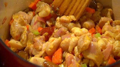 пилав с курицей, изюмом и кедровыми орешками