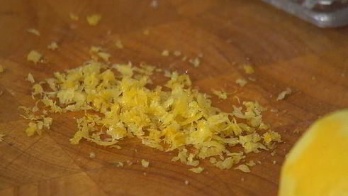 пилав с курицей, изюмом и кедровыми орешками