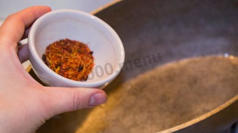 плов с курагой и изюмом