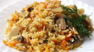 Плов со свининой и грибами