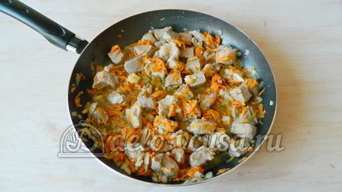 плов со свининой на сковороде