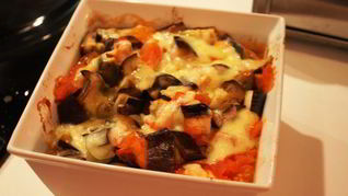 Простой теплый гарнир из баклажанов