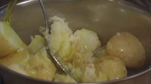 пюре из молодого картофеля с пармезаном