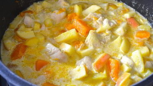 куриное рагу с тыквой и яблоками