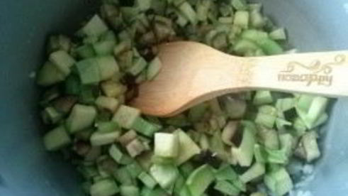 овощное рагу с баклажанами и кабачками