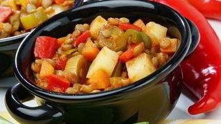 Овощное рагу с курицей