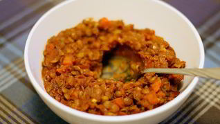 Рагу из чечевицы и томатов