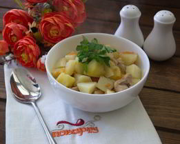 Рагу из курицы с картошкой