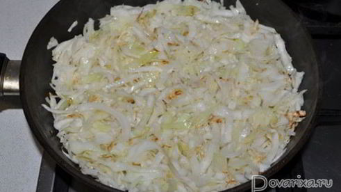 рагу из свинины с тушеной капустой