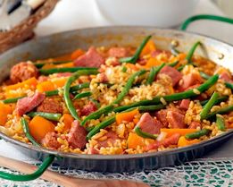 Рагу из замороженных овощей с сосисками