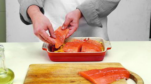 запеченное рагу из рыбы с перцем