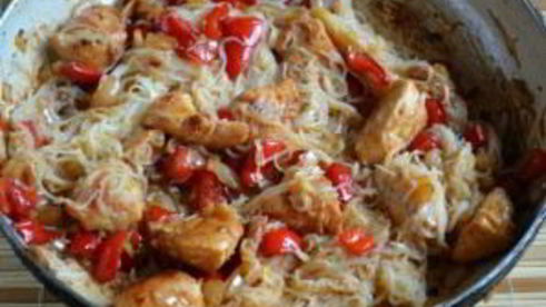 рисовая лапша с курицей