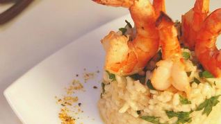 Дважды мускатное ризотто с креветками